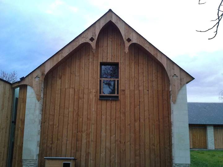 Revêtement en bois des murs extérieurs